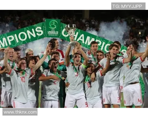 足球欧青联新赛季揭幕年轻球员展现潜力与激情的舞台